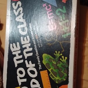 Go To the Head Of The Class Reptile Game Box - Green